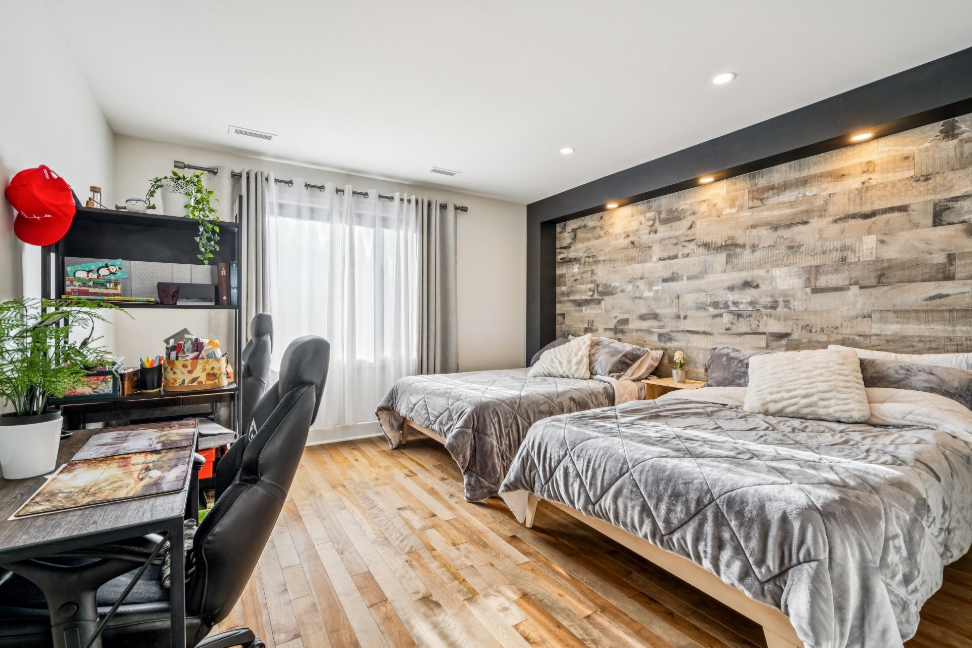 Copropriété à vendre à La Prairie — Chambre à coucher principale