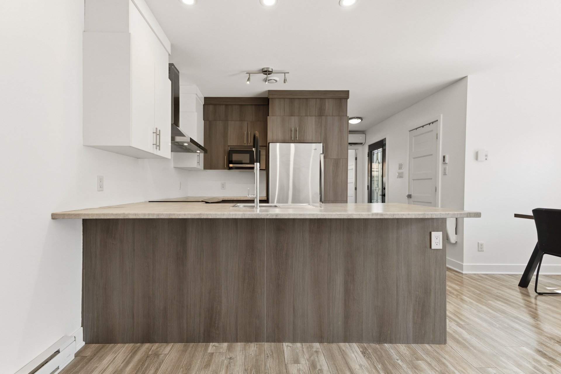 Maison mobile à vendre à Longueuil (Saint-Hubert) — Cuisine