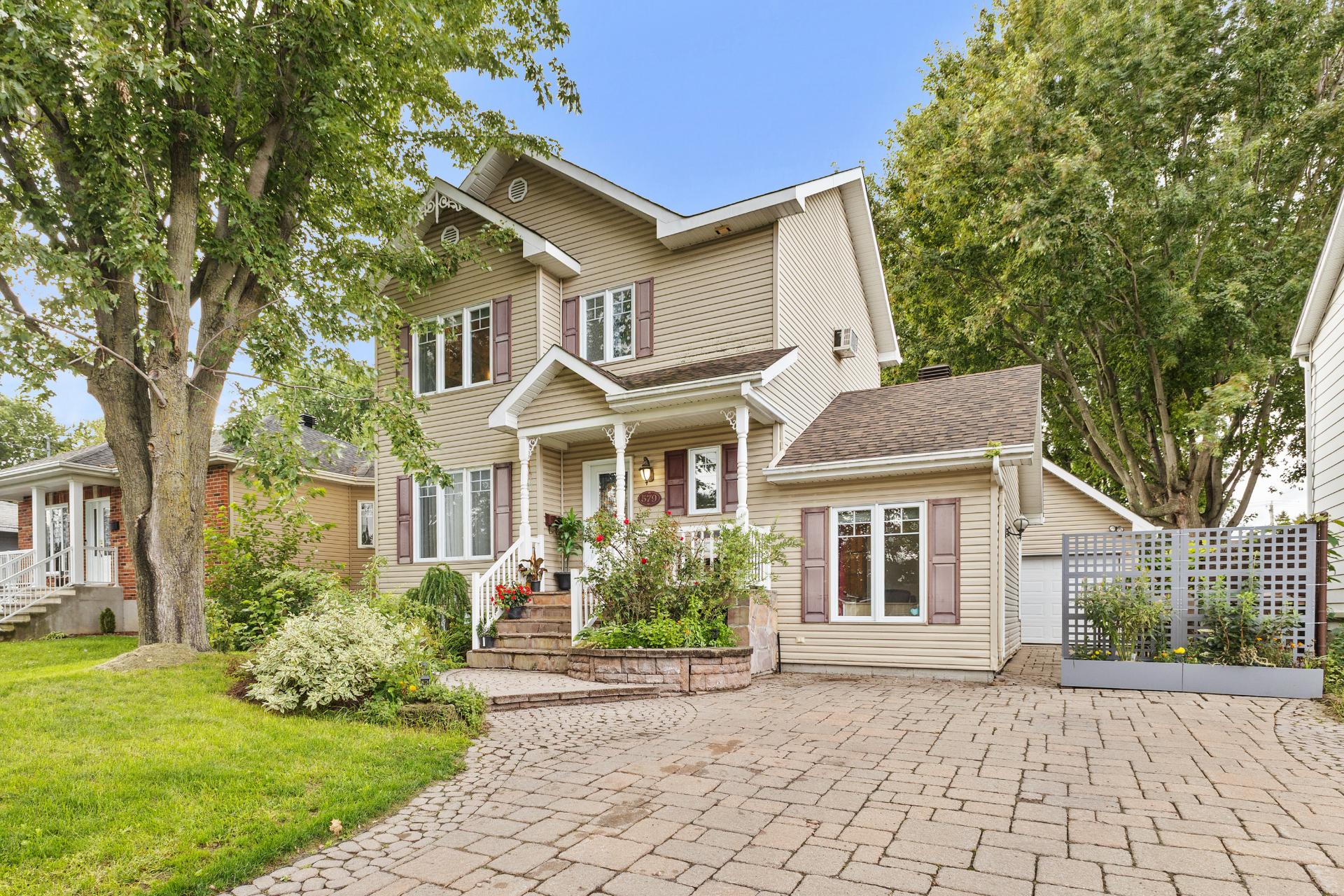 Unifamiliale à vendre à Saint-Jean-sur-Richelieu — Façade
