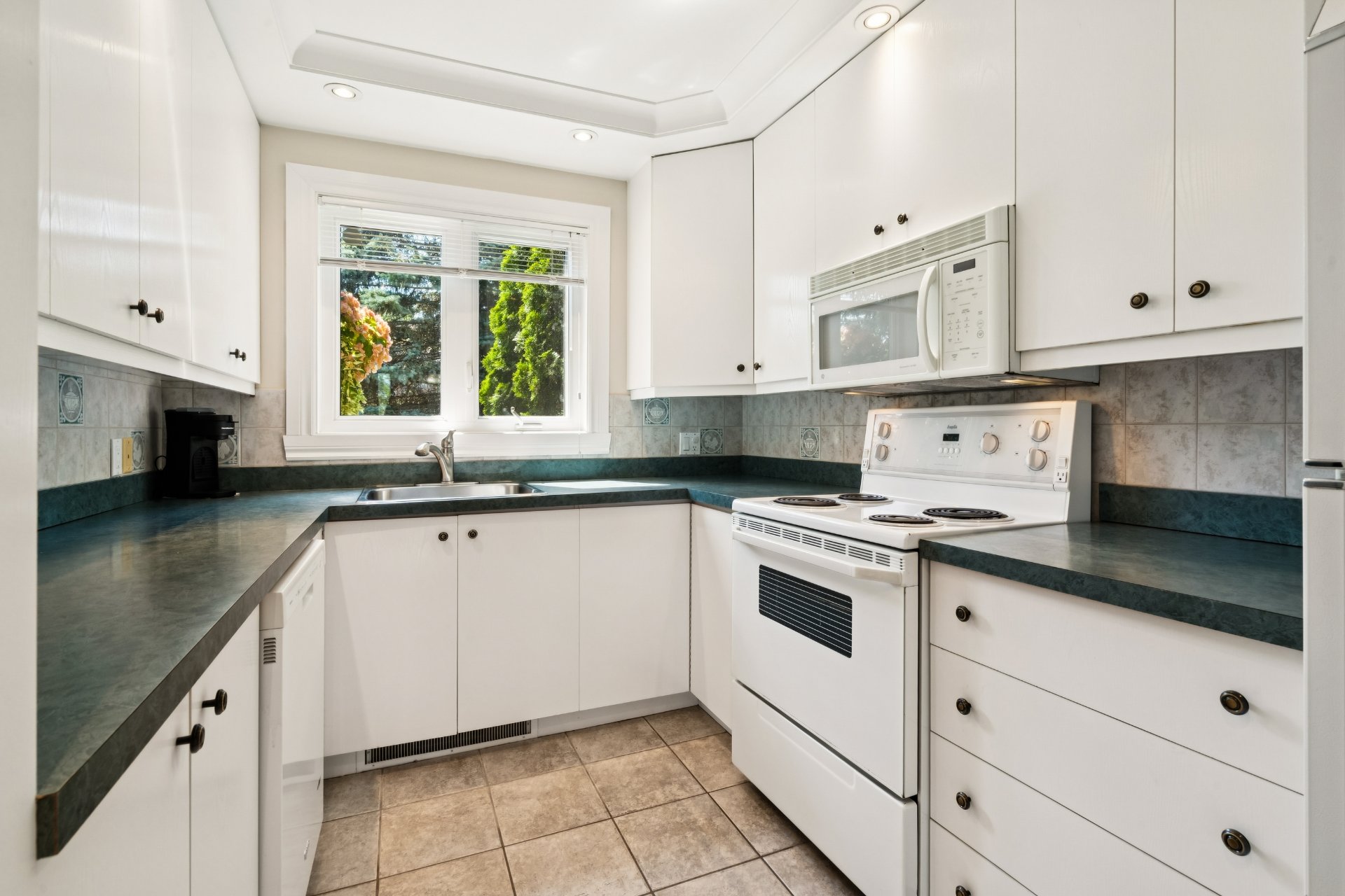 Unifamiliale à vendre à La Prairie — Cuisine
